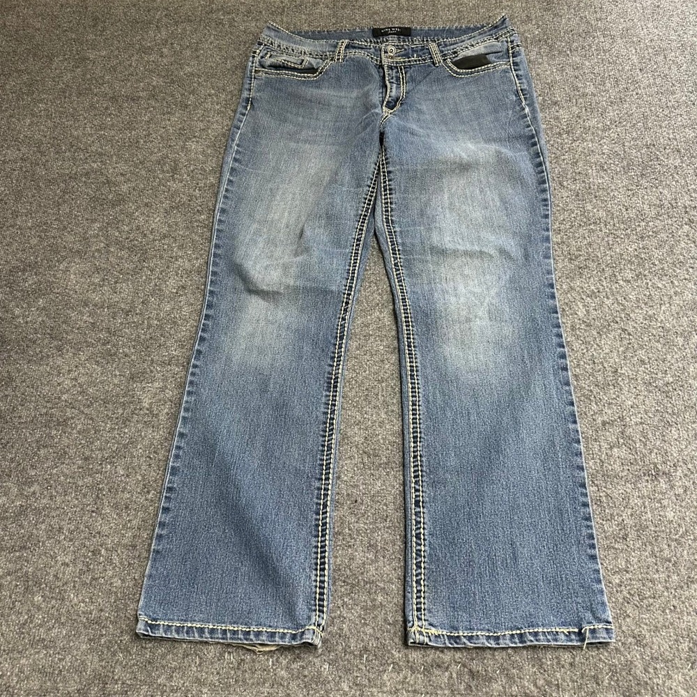 Nine West Jeans Womens Size 14 Blue Bootcut Thick Stitch Embroidered Sequin Fair